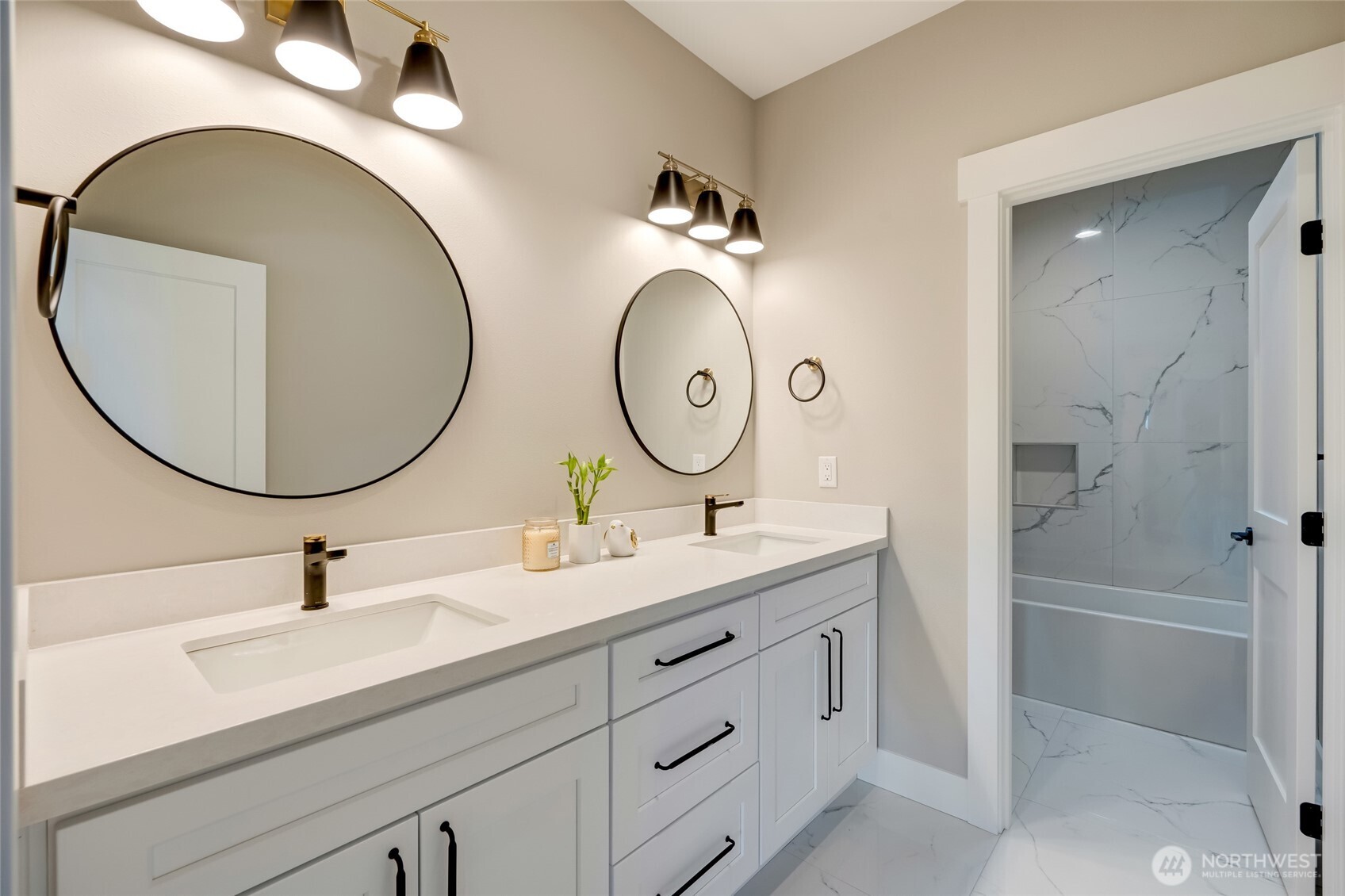 15107 250th Drive Property Photo 27