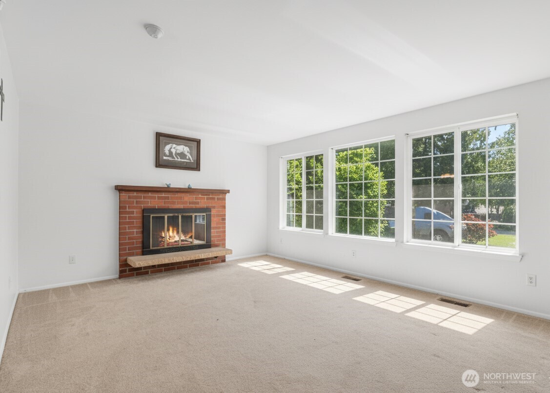 30017 42nd Pl Property Photo 3