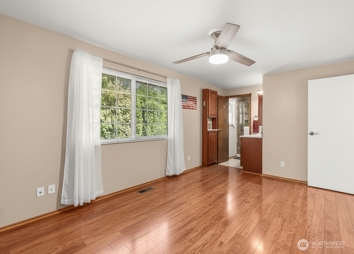 30017 42nd Pl Property Photo 9