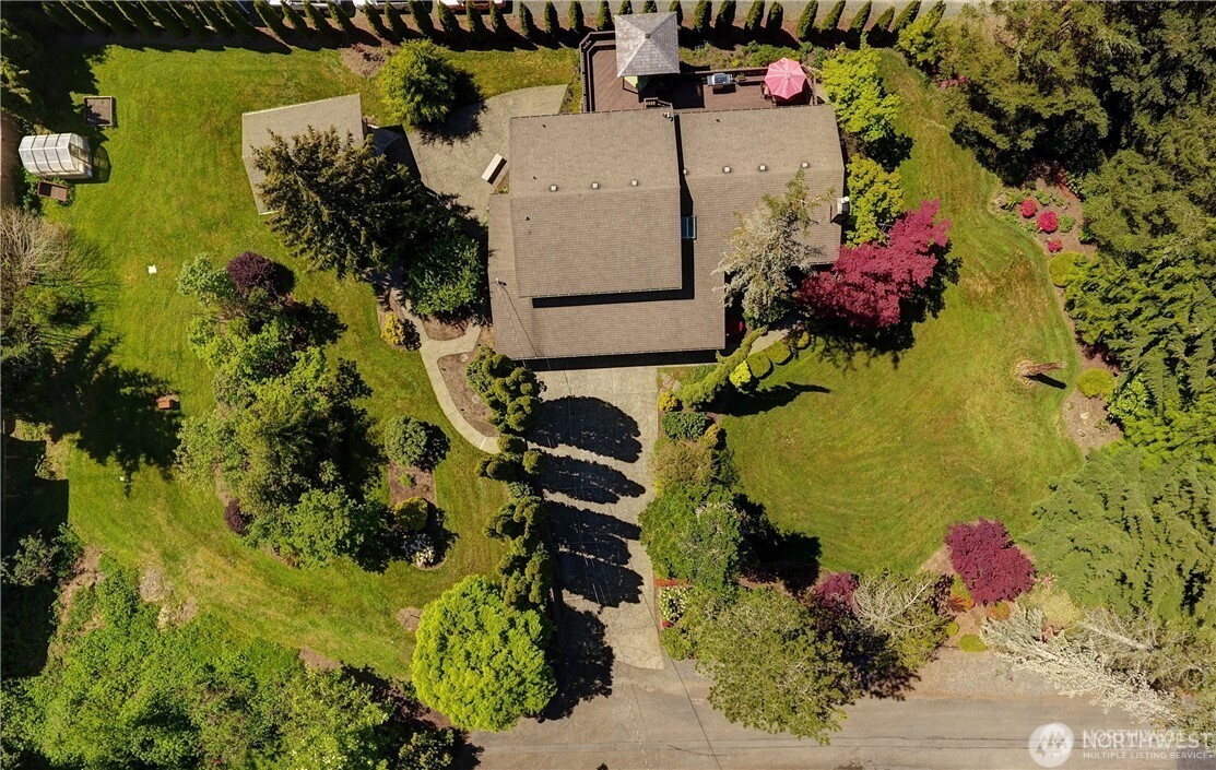 8 143rd Street Property Photo 1