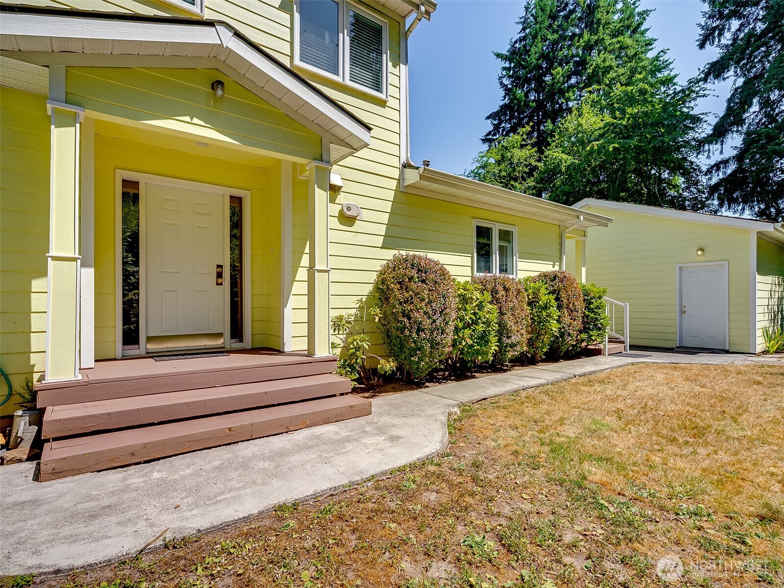 103 Lakeside Drive Property Photo 4