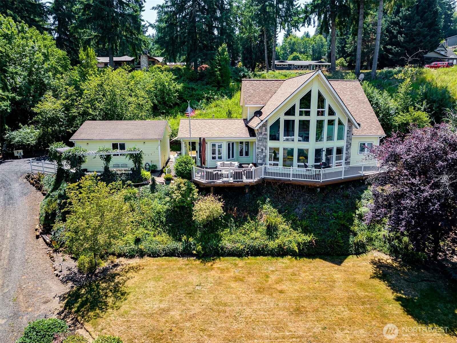 103 Lakeside Drive Property Photo 31