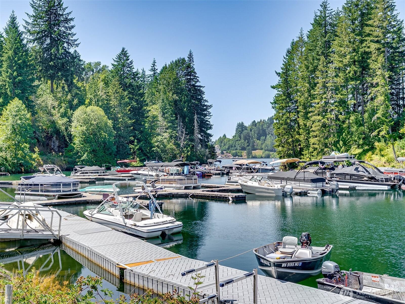 103 Lakeside Drive Property Photo 32