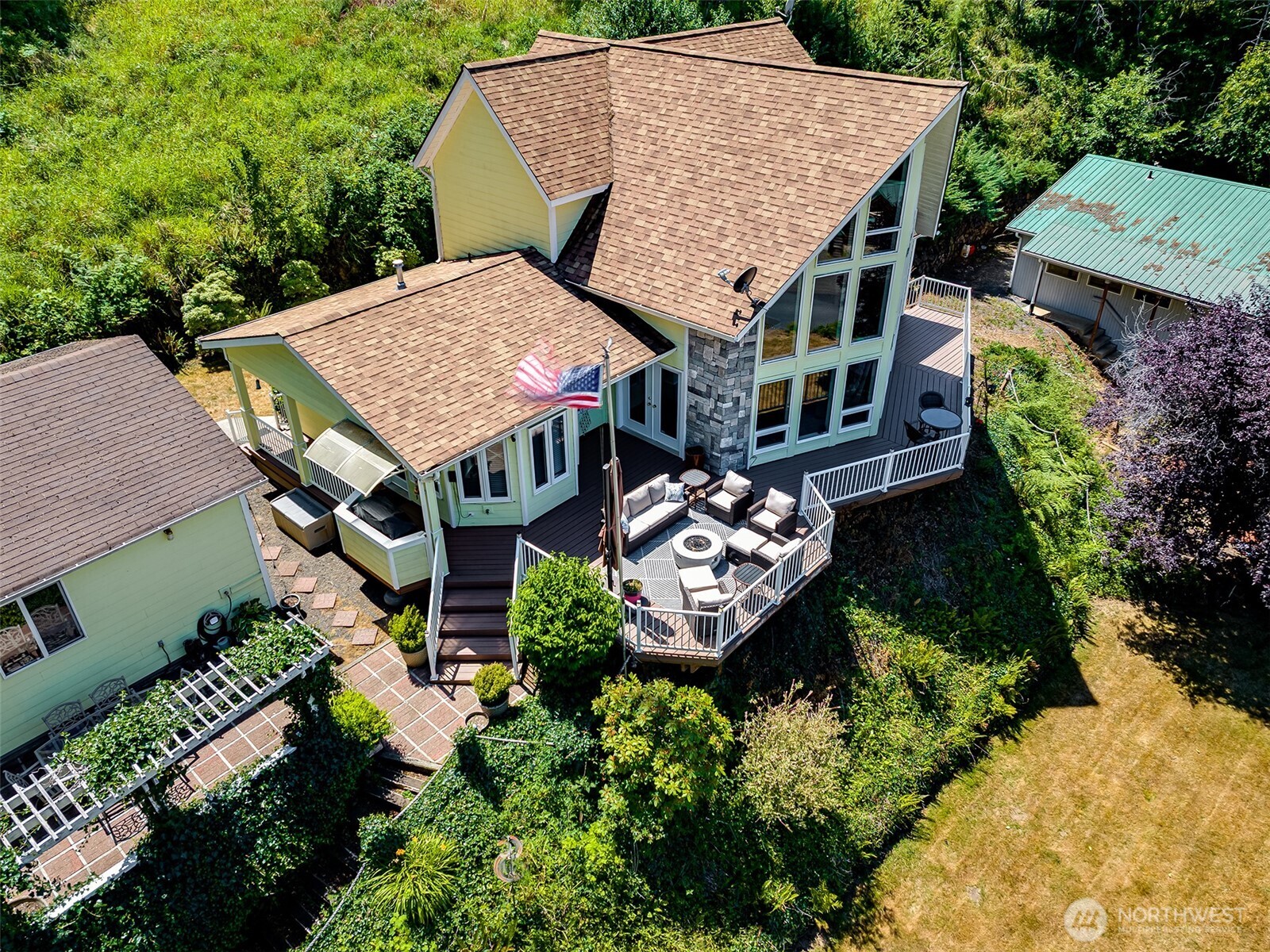 103 Lakeside Drive Property Photo 37