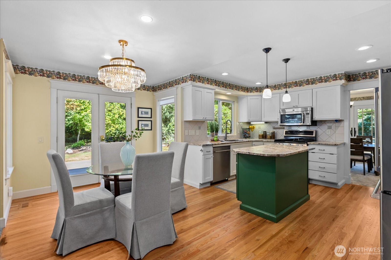 16218 Ne 195th Street Property Photo 14