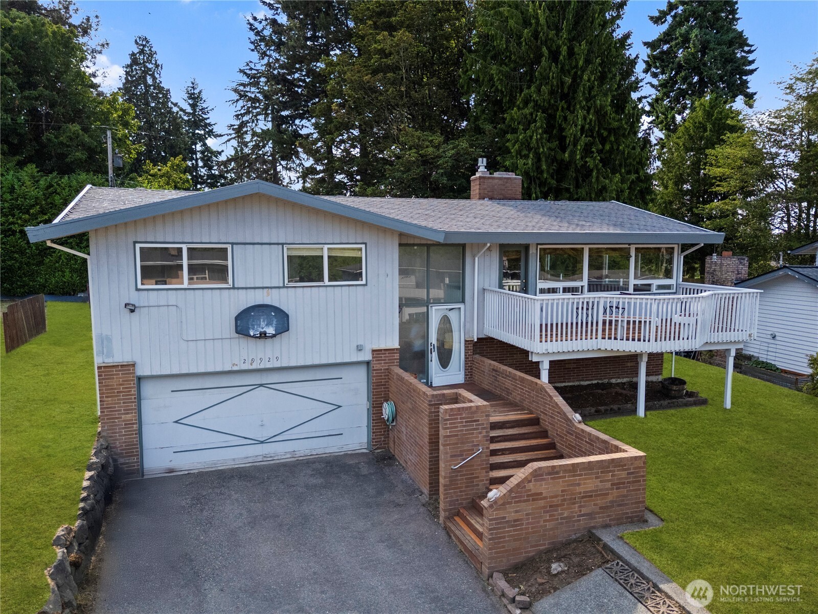 29929 4th Avenue Property Photo 2