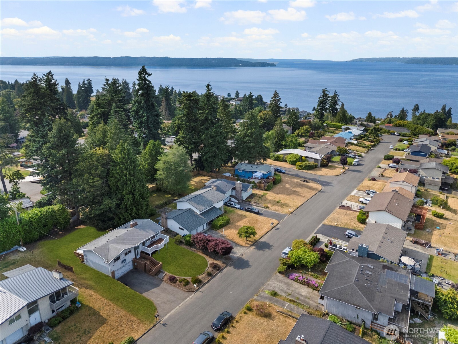 29929 4th Avenue Property Photo 4