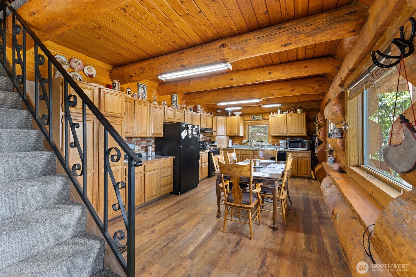46575 Meadowlark Lane Property Photo 11