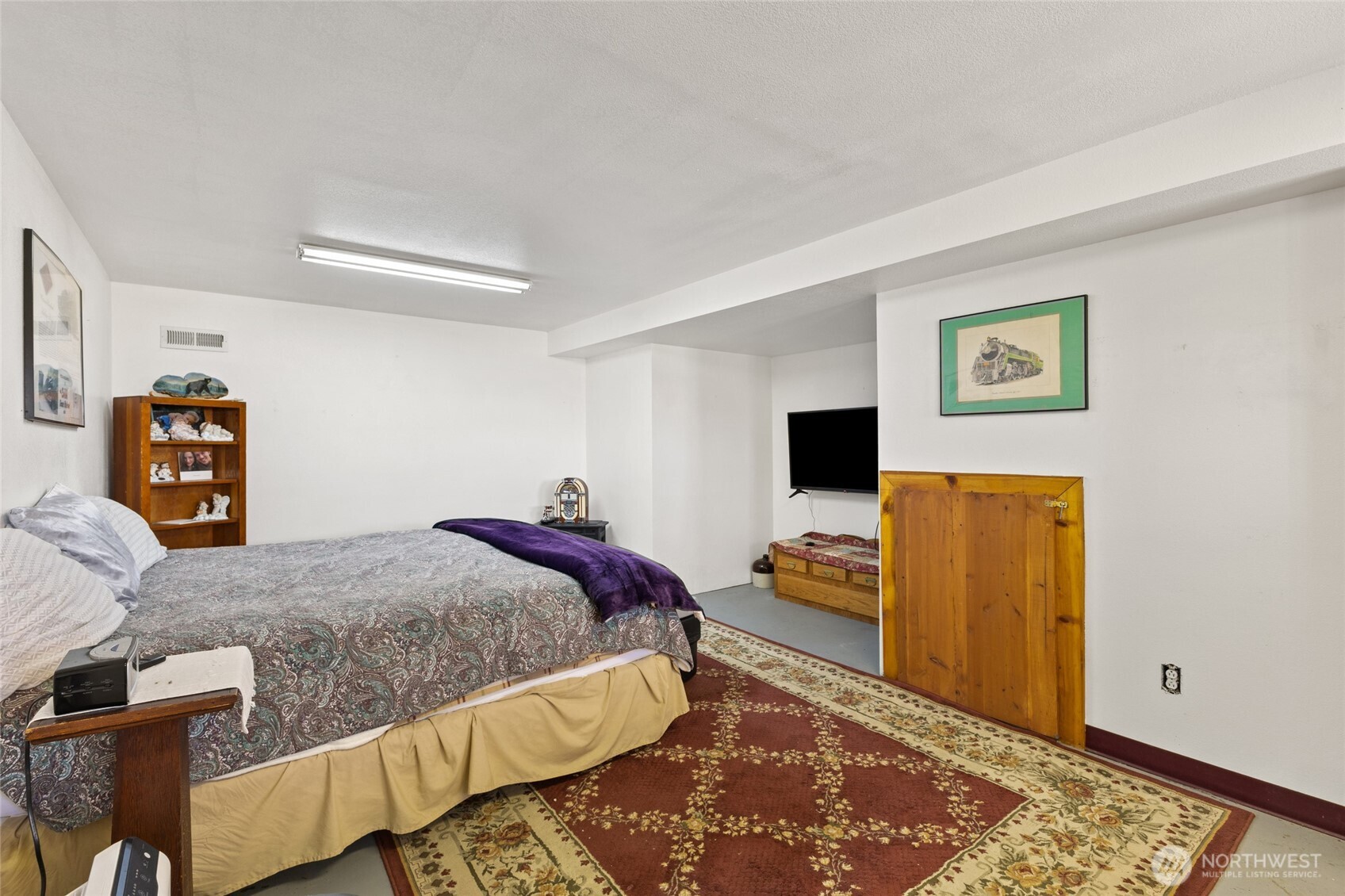 46575 Meadowlark Lane Property Photo 27
