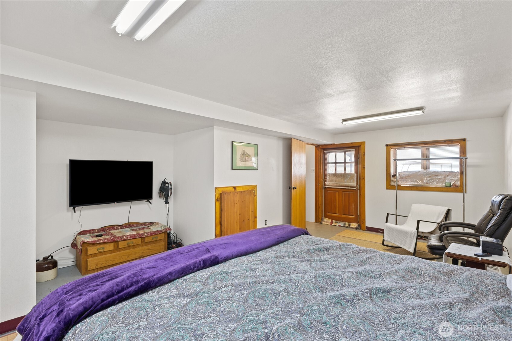 46575 Meadowlark Lane Property Photo 28
