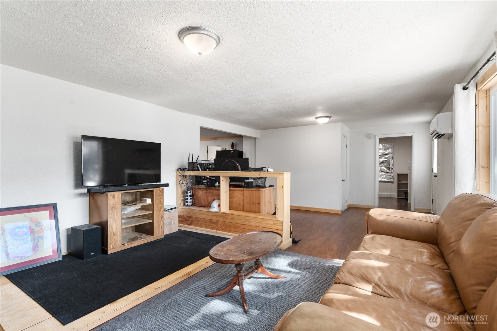 750 4th Street Property Photo 5