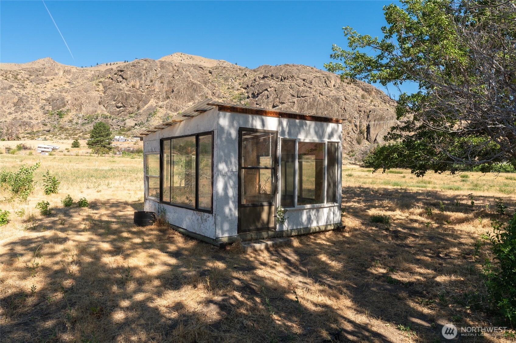 750 4th Street Property Photo 18