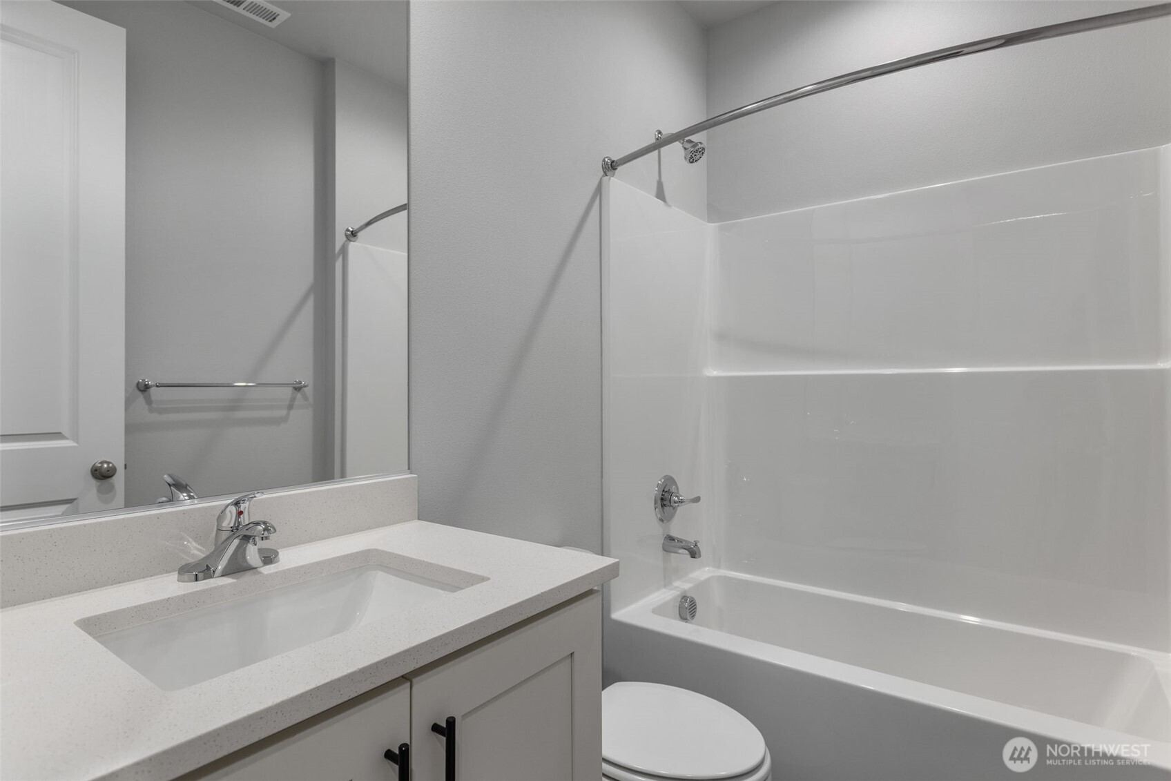 20328 146th Street Ct 704 Property Photo 7