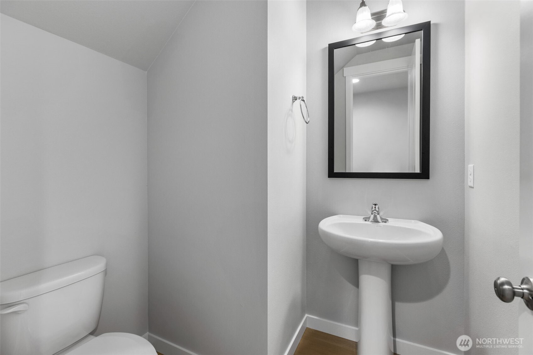 20328 146th Street Ct 704 Property Photo 8