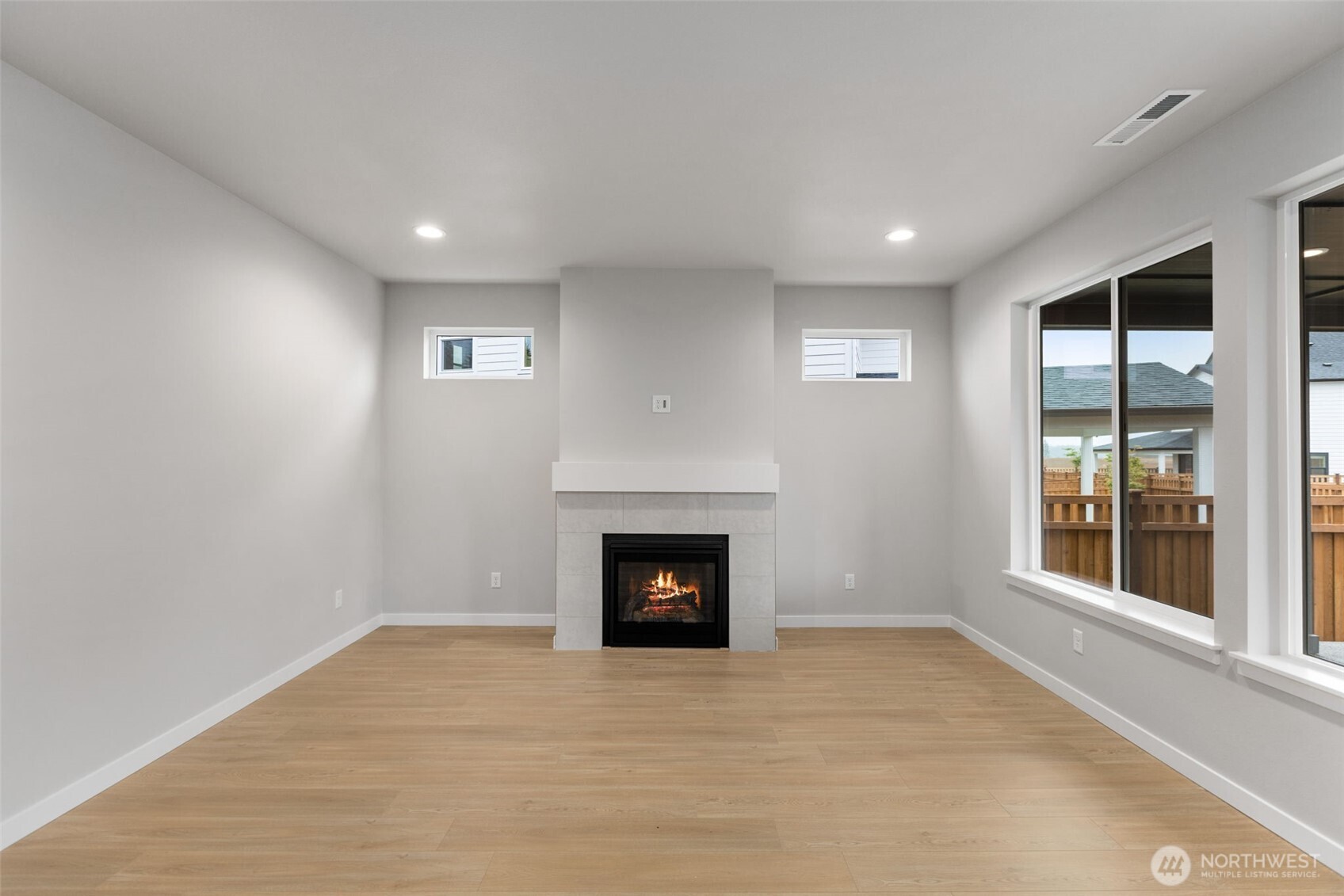 20328 146th Street Ct 704 Property Photo 10