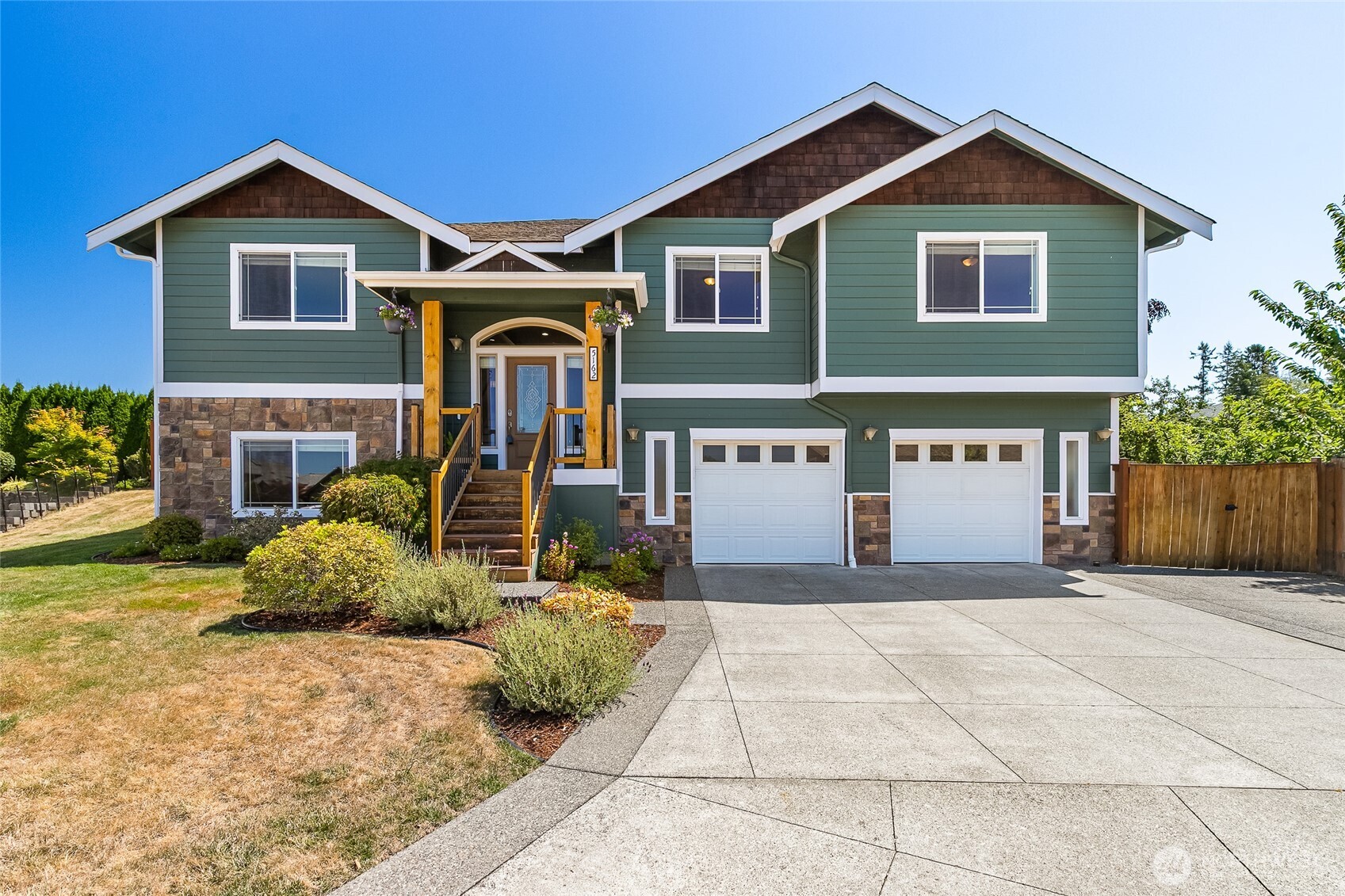 5162 Spoonbill Lane