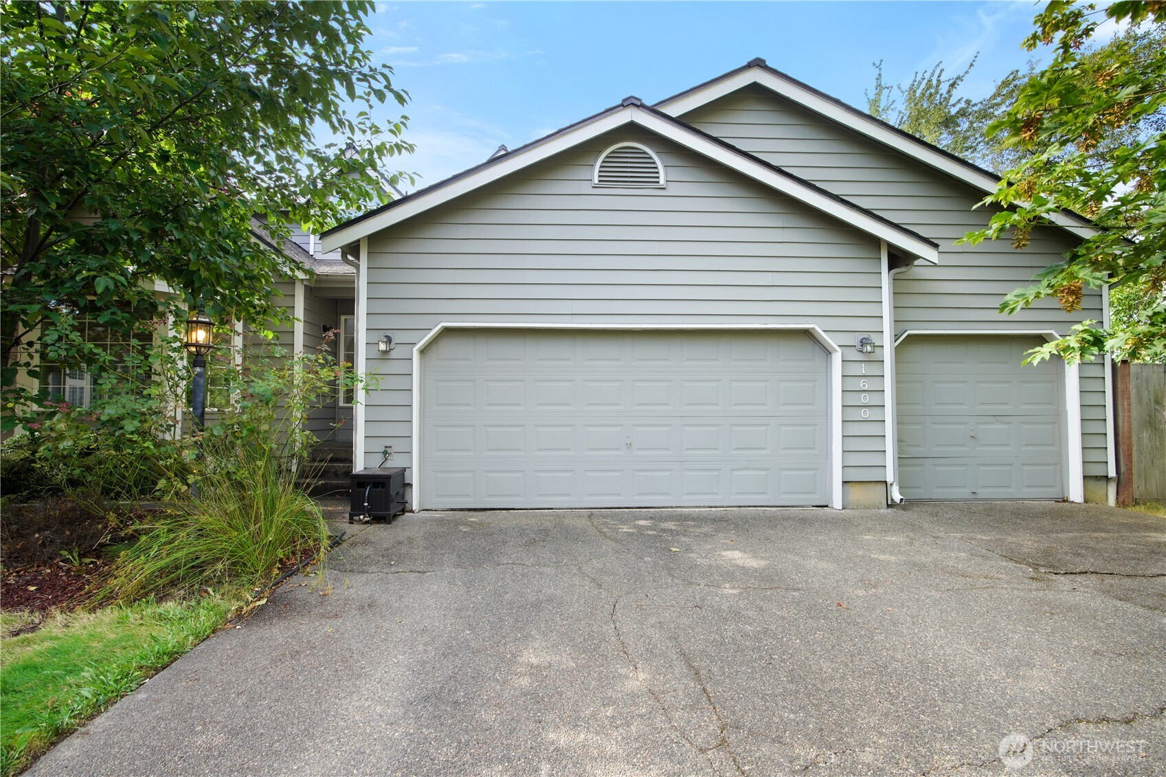 1600 24th Street Pl Property Photo 1