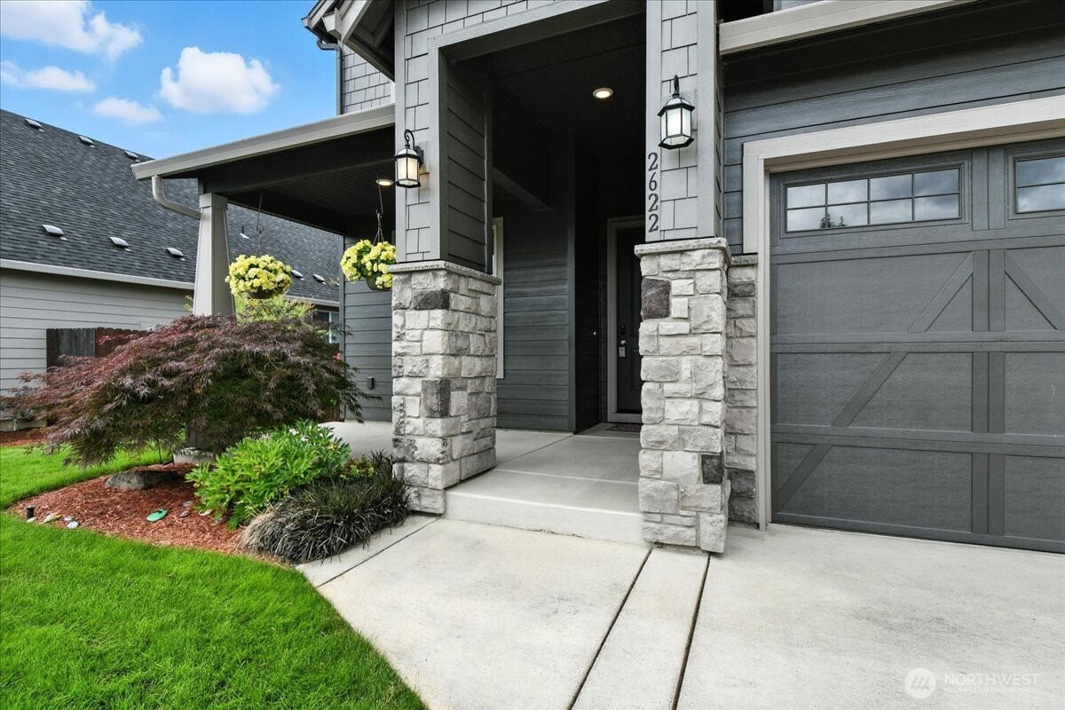 2622 Ne 8th Avenue Property Photo 3