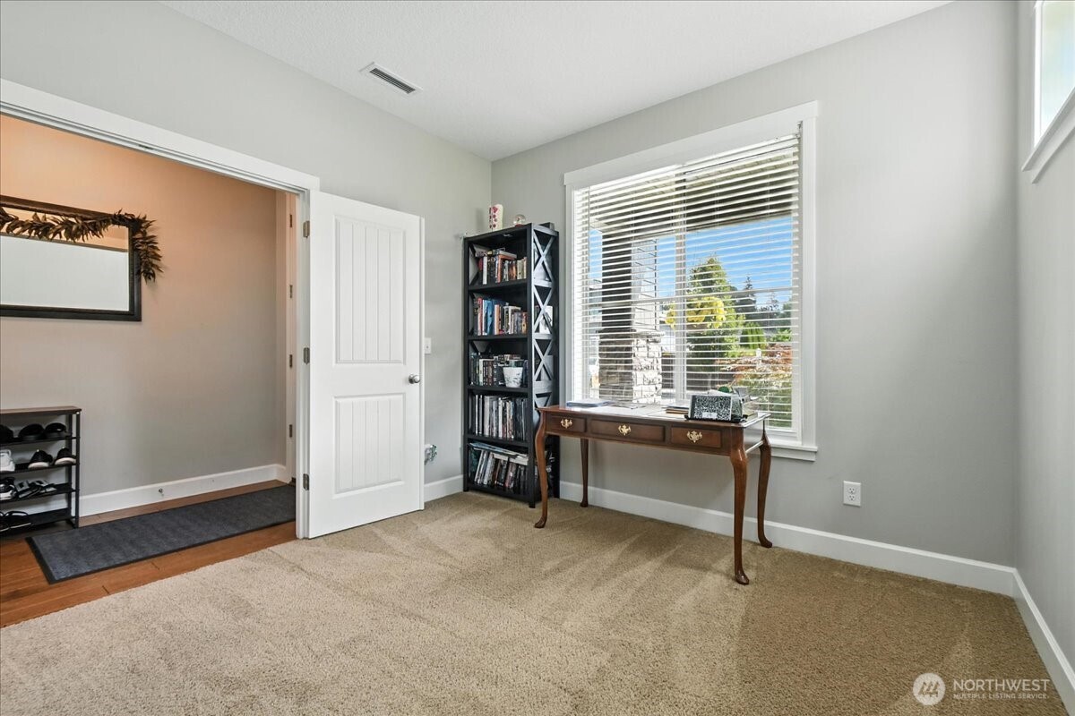 2622 Ne 8th Avenue Property Photo 6