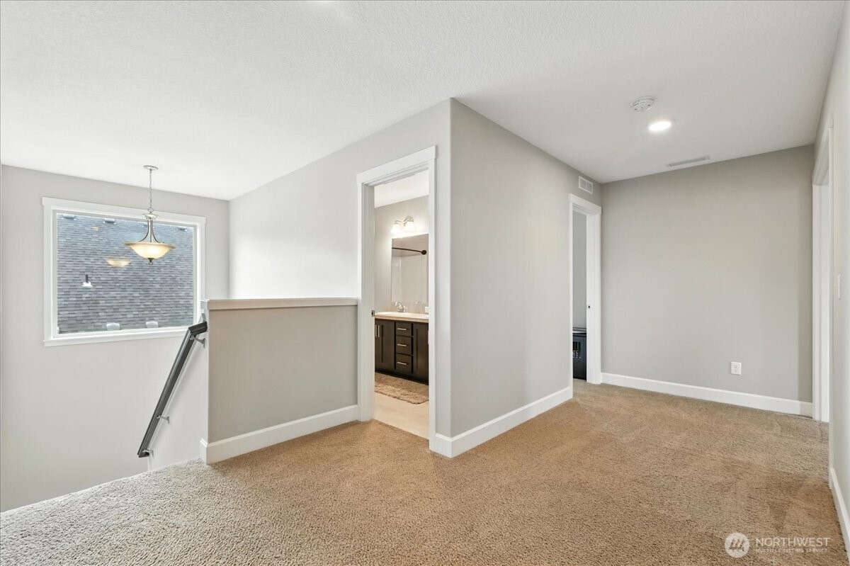 2622 Ne 8th Avenue Property Photo 17