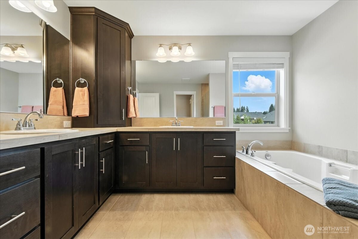 2622 Ne 8th Avenue Property Photo 22