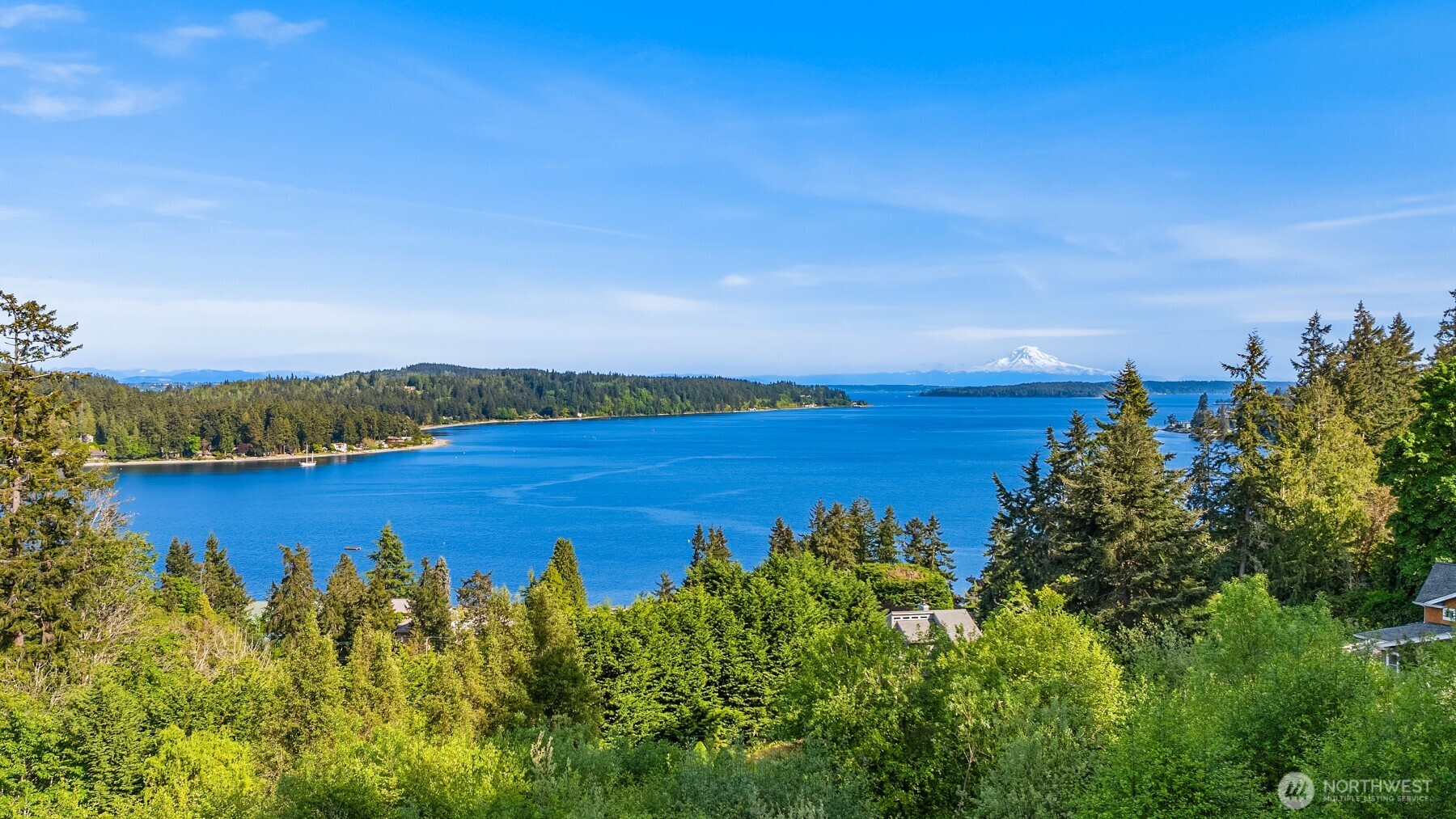 6715 NE Dapple Court Property Photo 1