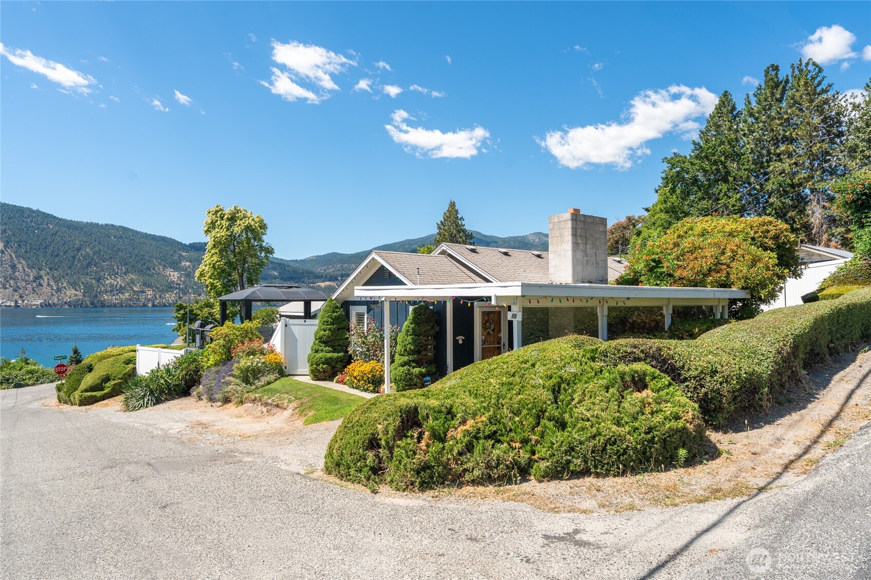 85 Quatas Street Property Photo 1