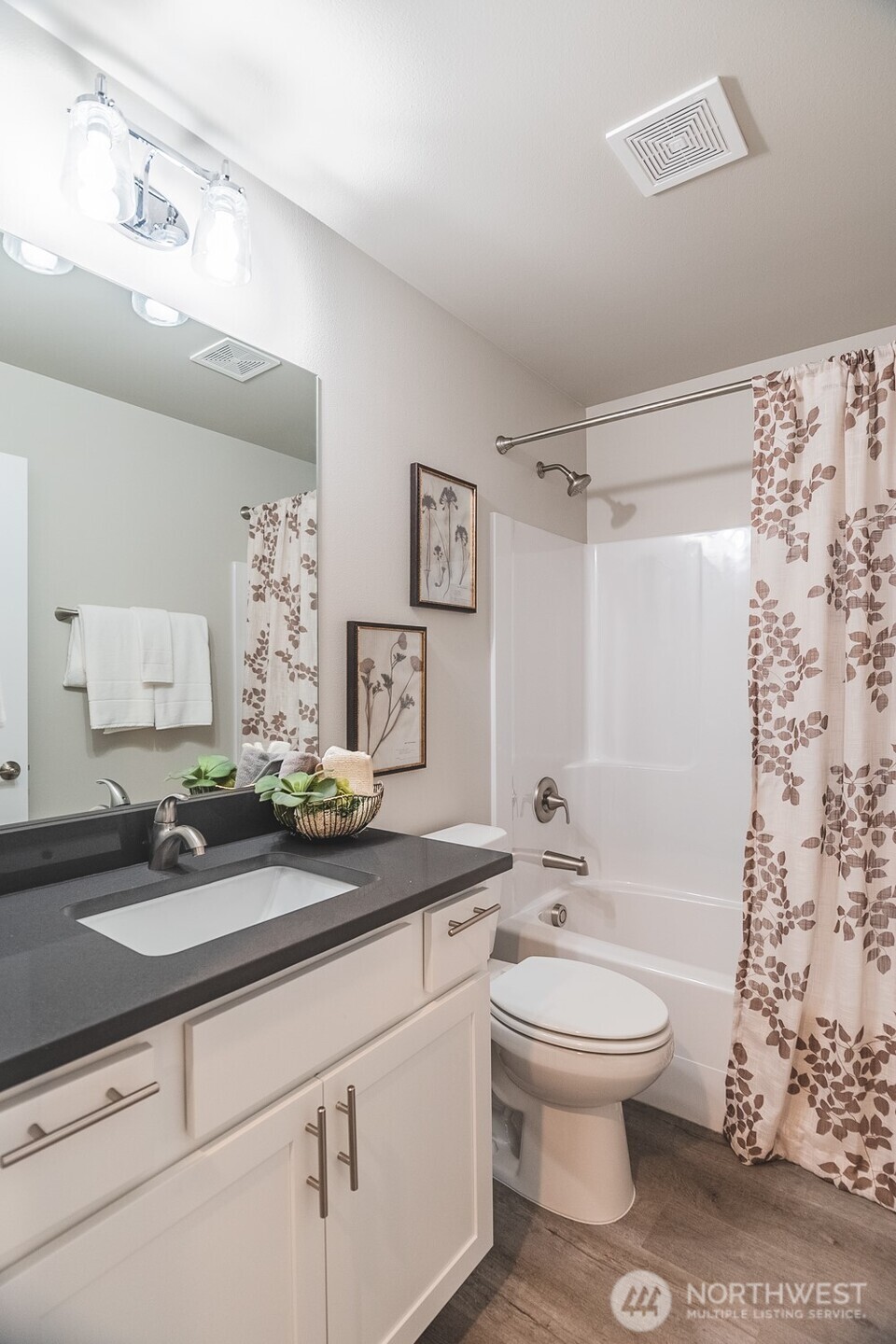 123 E 9th Avenue 62 Property Photo 23