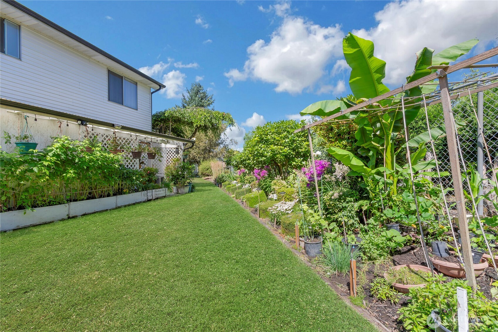 747 37th Street 9a Property Photo 3