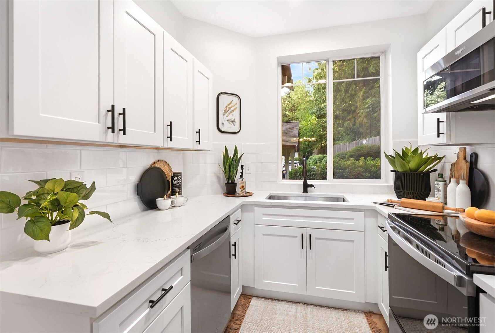 14816 29th Avenue B101 Property Photo 7