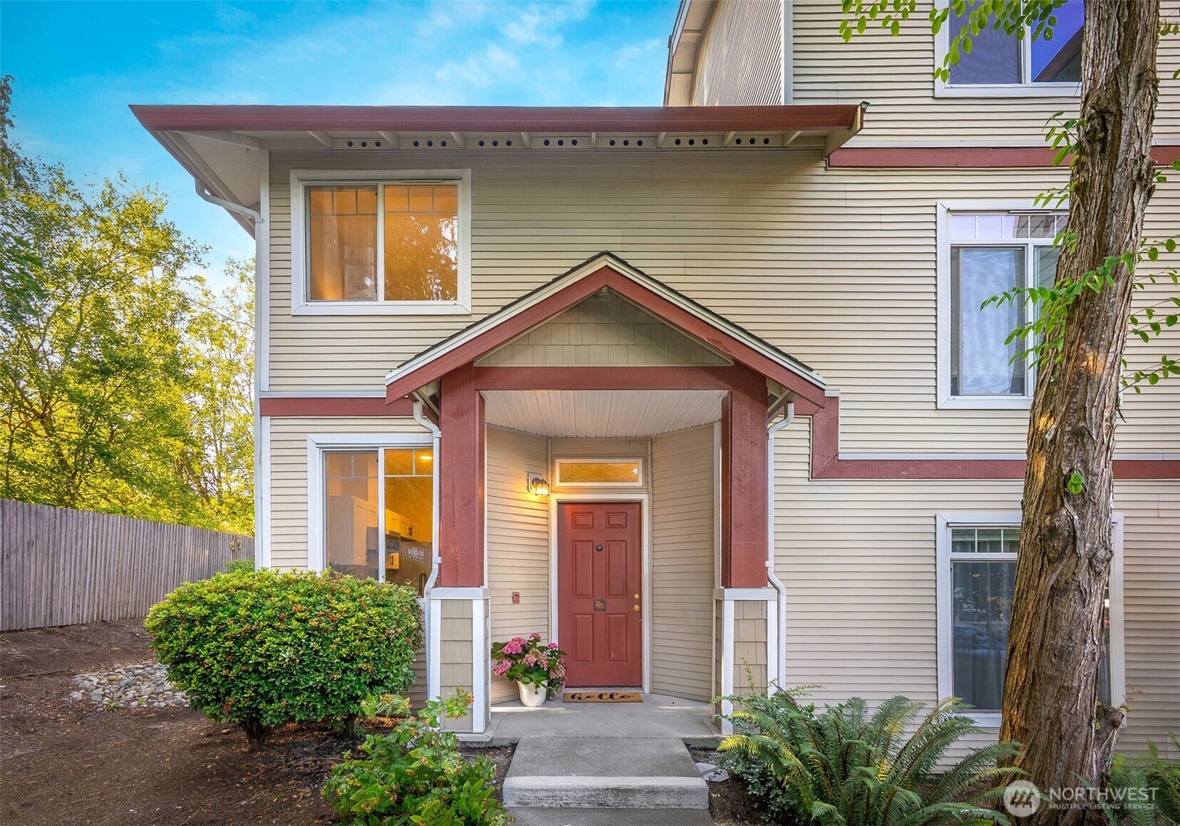 14816 29th Avenue B101 Property Photo 21