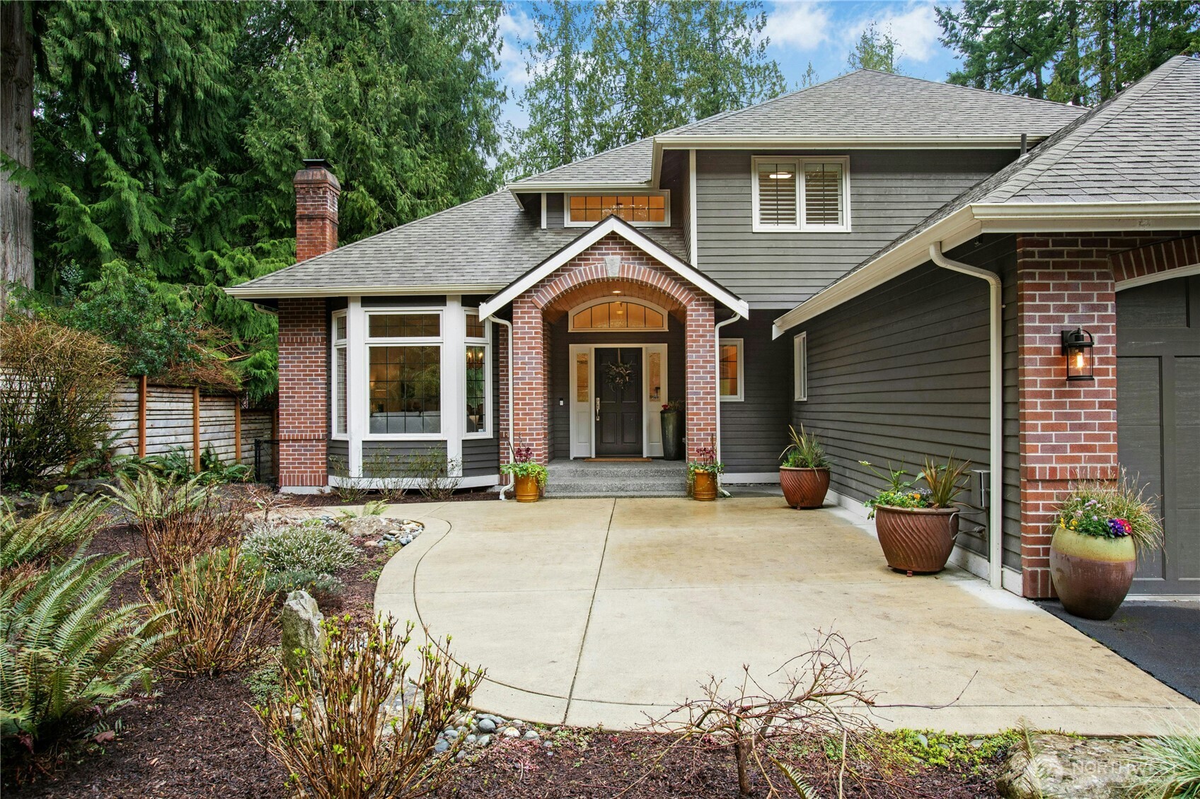 25432 Se 28th Street Property Photo 3