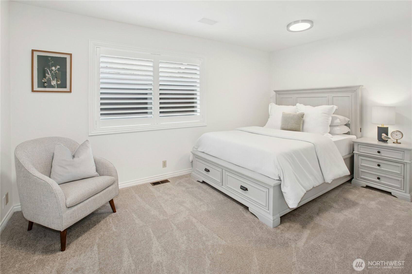 25432 Se 28th Street Property Photo 14