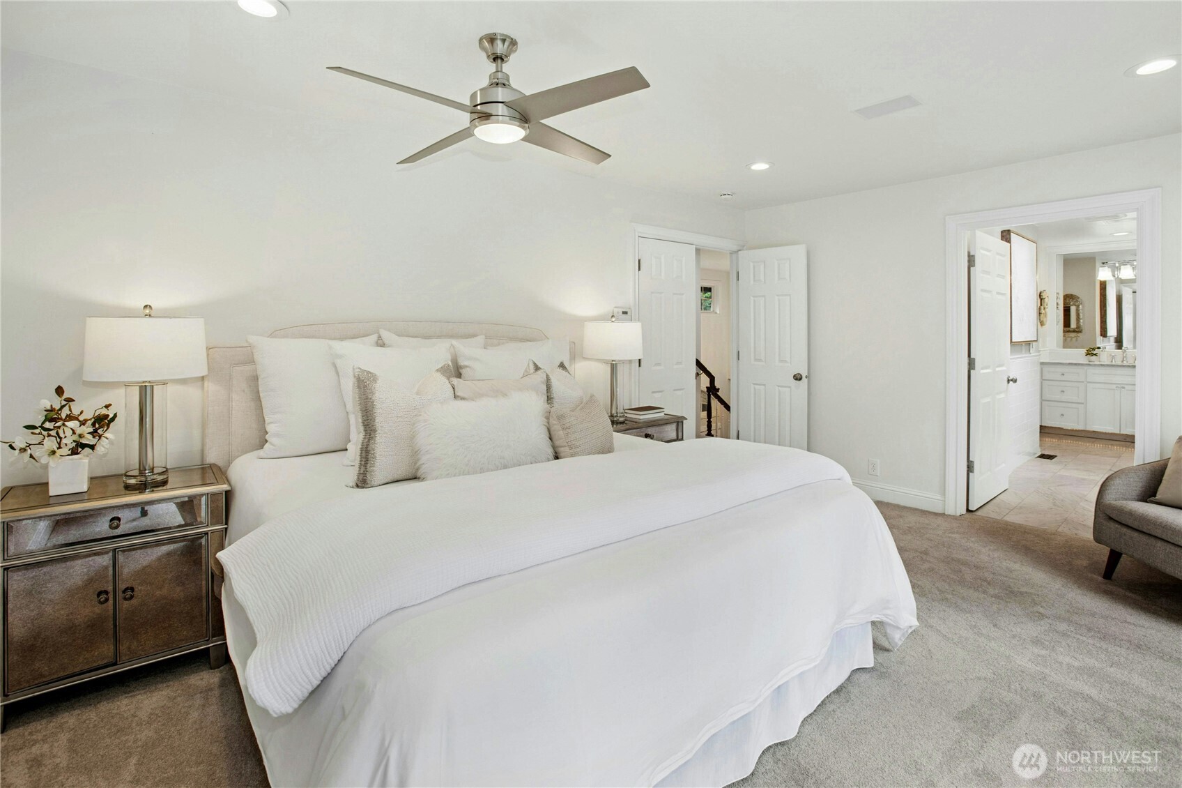 25432 Se 28th Street Property Photo 16