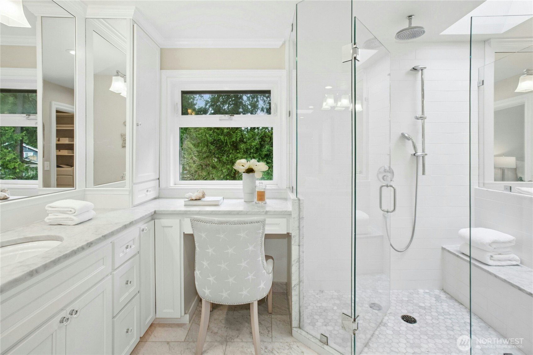 25432 Se 28th Street Property Photo 18