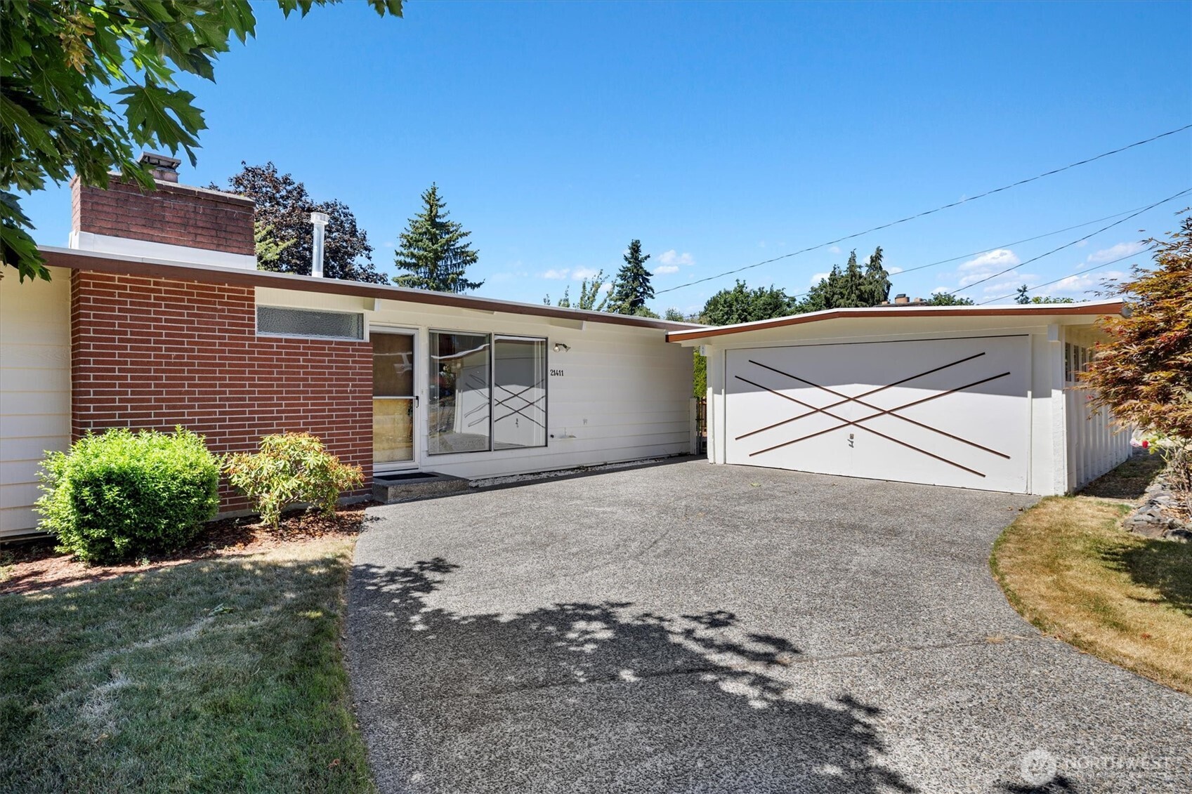 21411 14th Avenue Property Photo 1