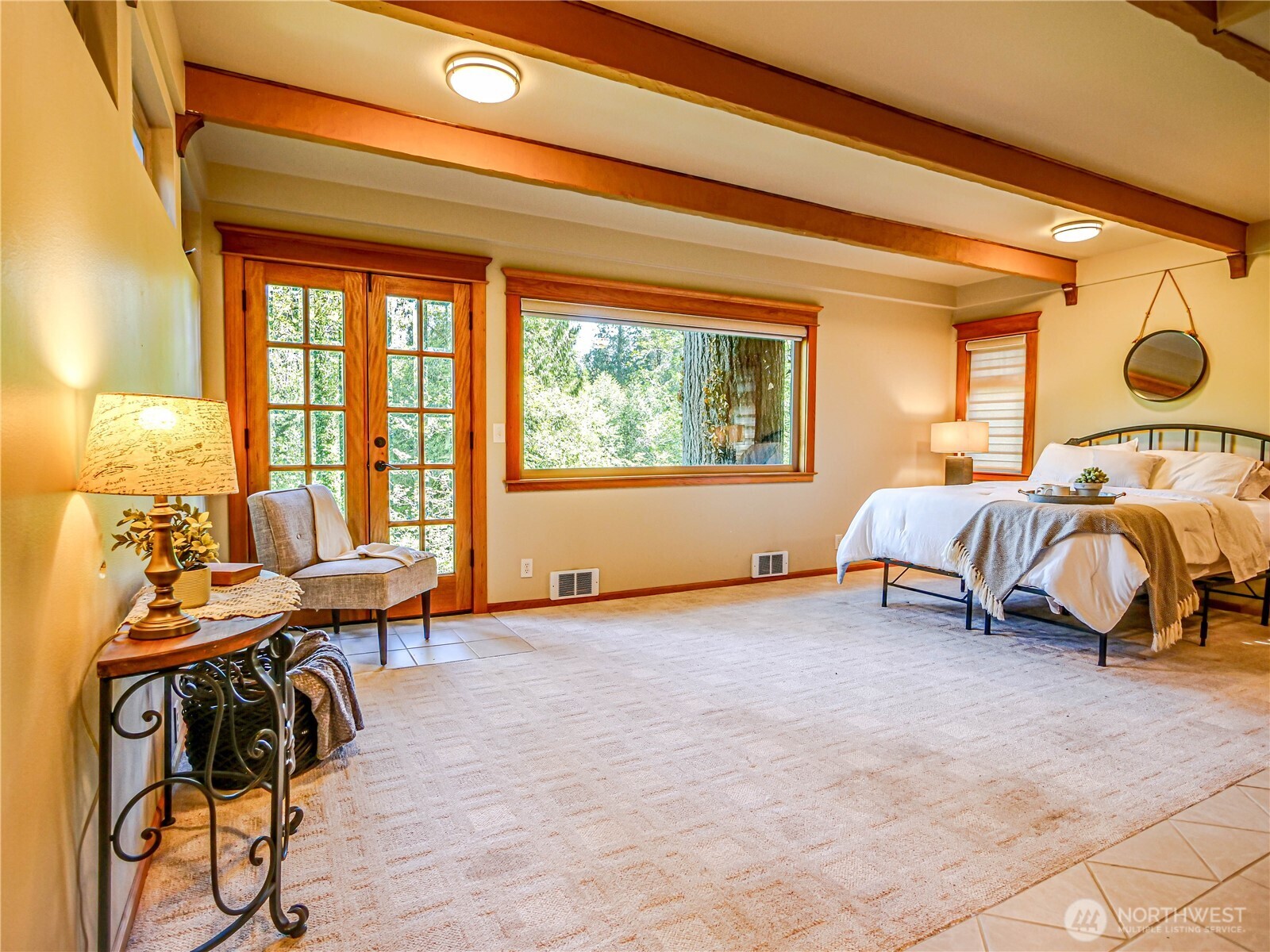 18612 51st Avenue Property Photo 14