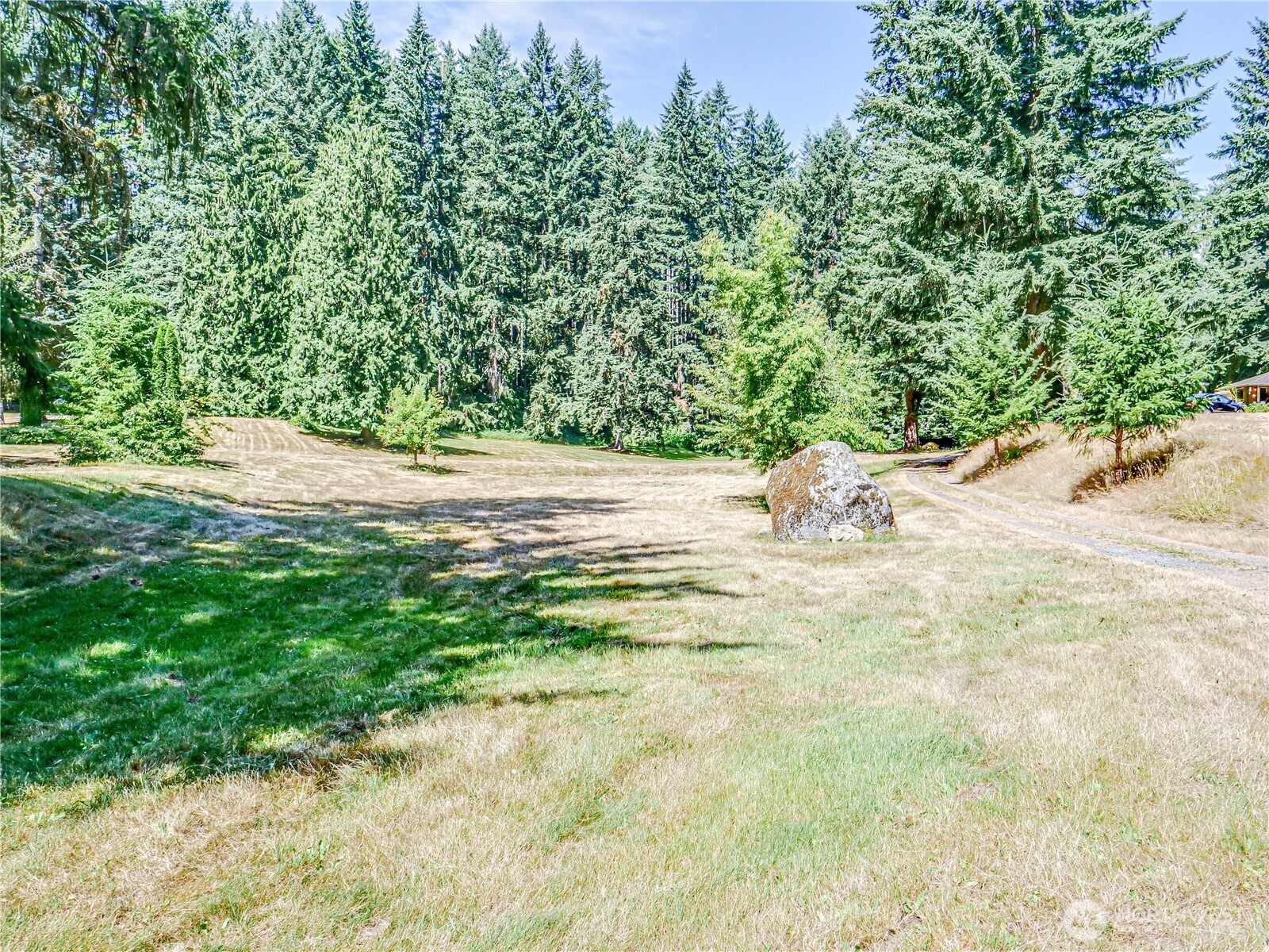 18612 51st Avenue Property Photo 29