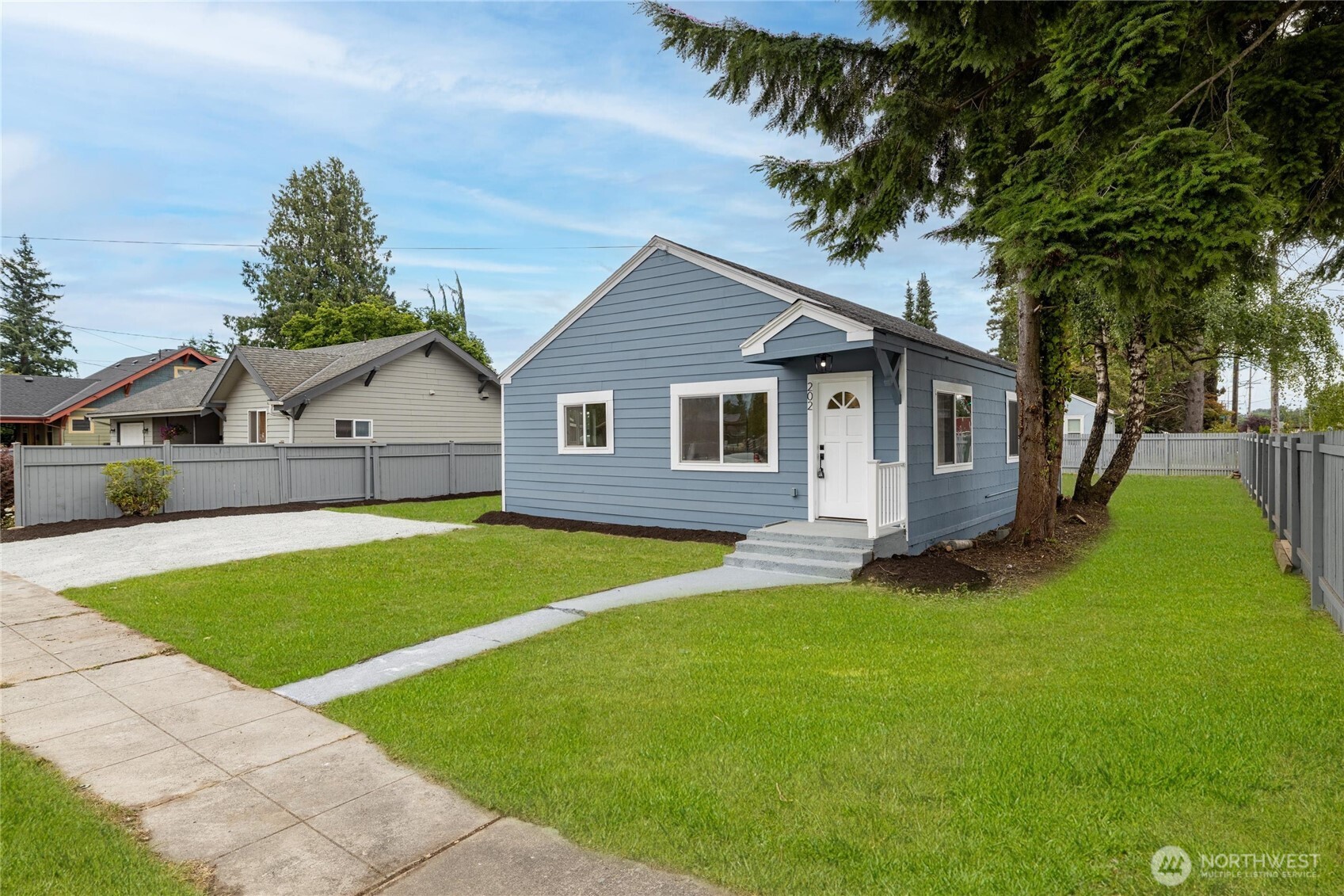 202 Reed St Property Photo 3