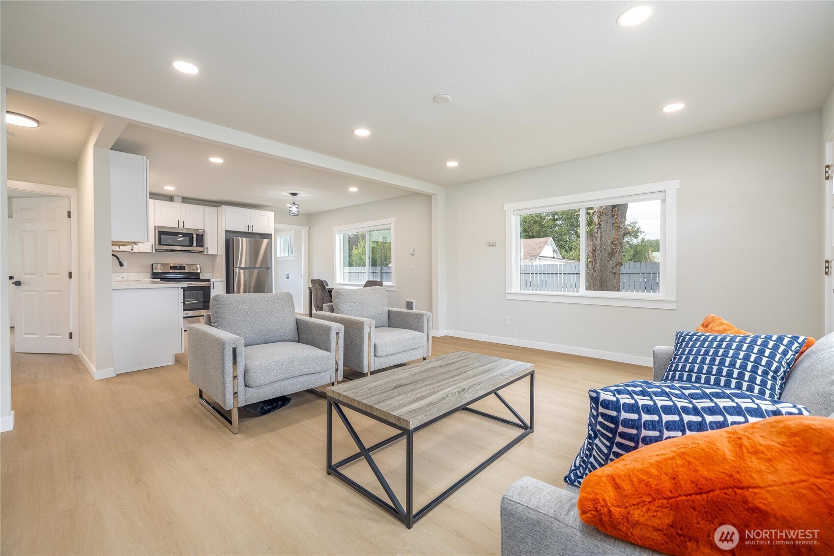 202 Reed St Property Photo 9