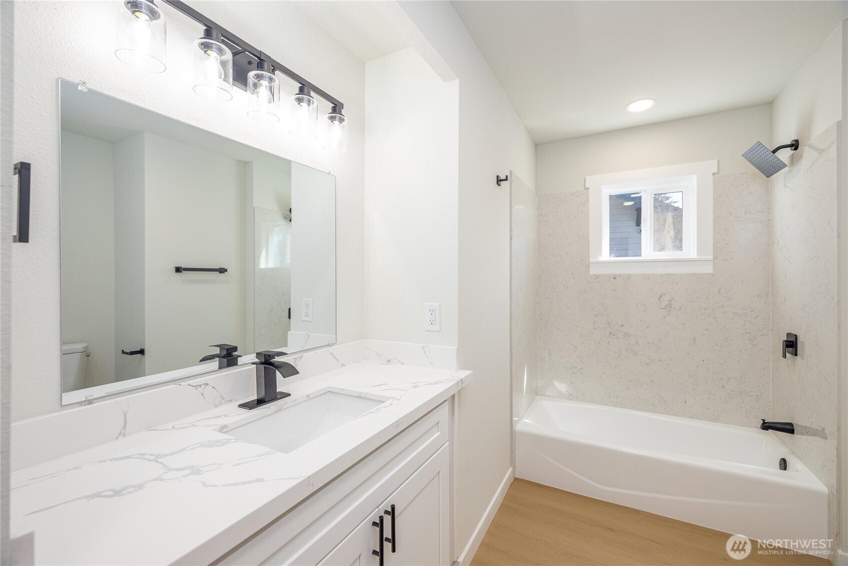 202 Reed St Property Photo 17