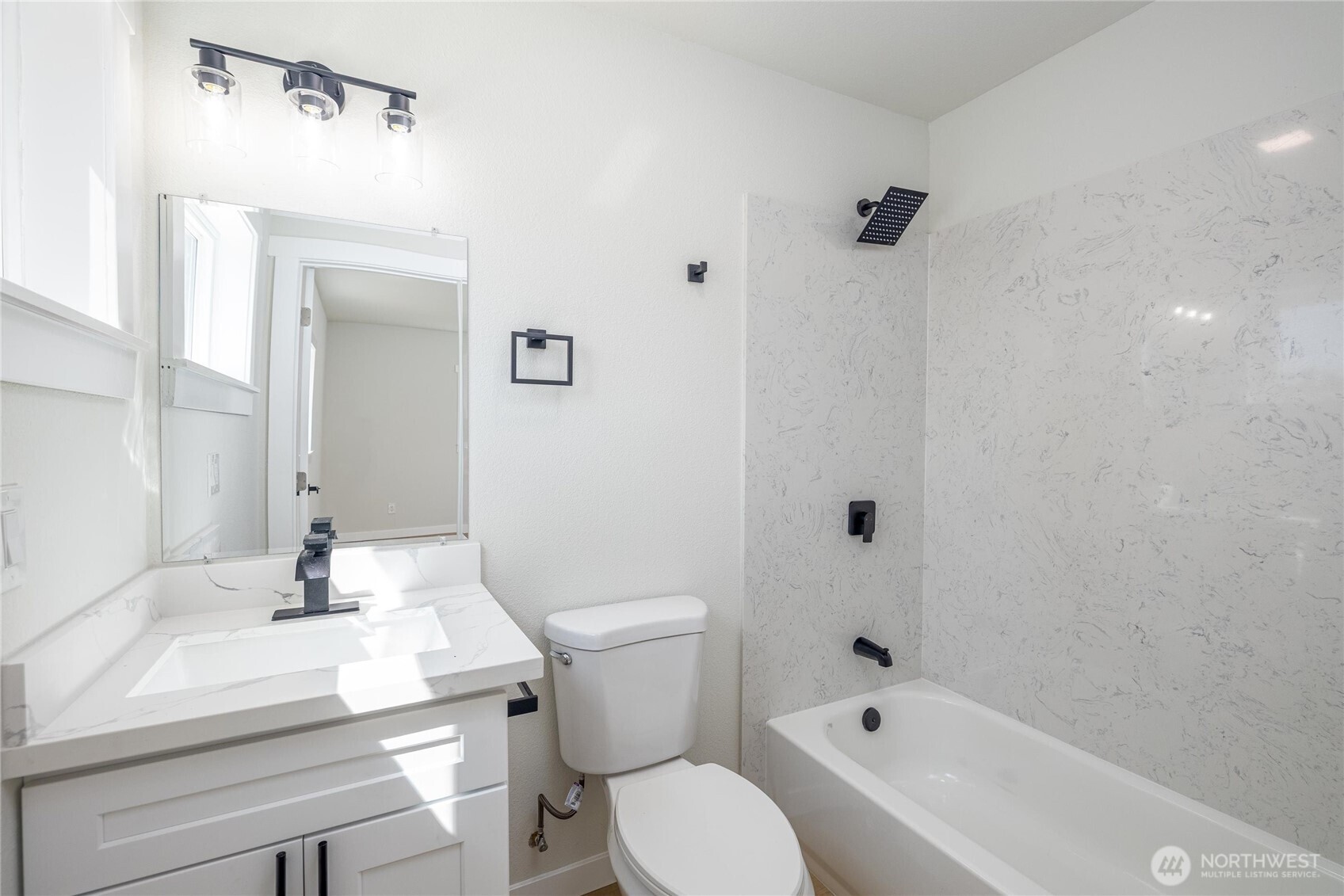 202 Reed St Property Photo 22