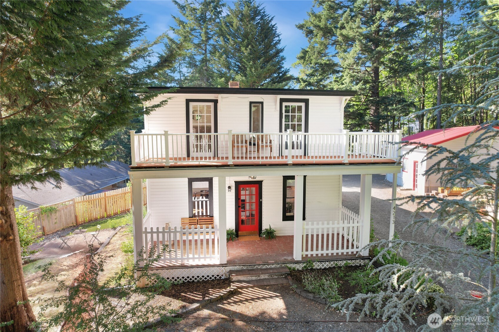 4213 Burnham Drive Property Photo 1