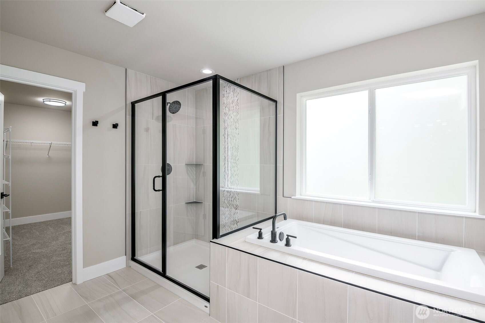 13030 51st Avenue Property Photo 14