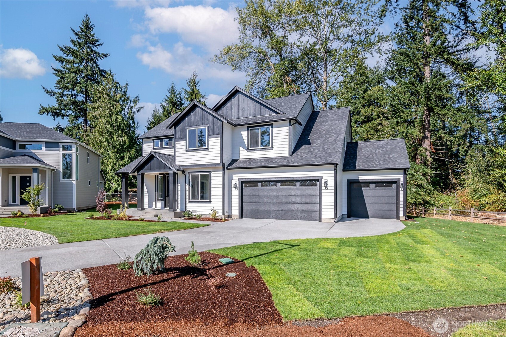 13022 51st Avenue Property Photo 2