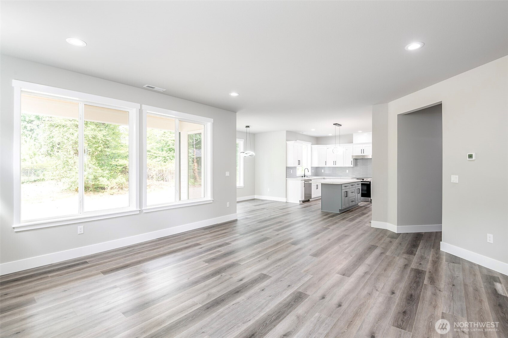 13022 51st Avenue Property Photo 8