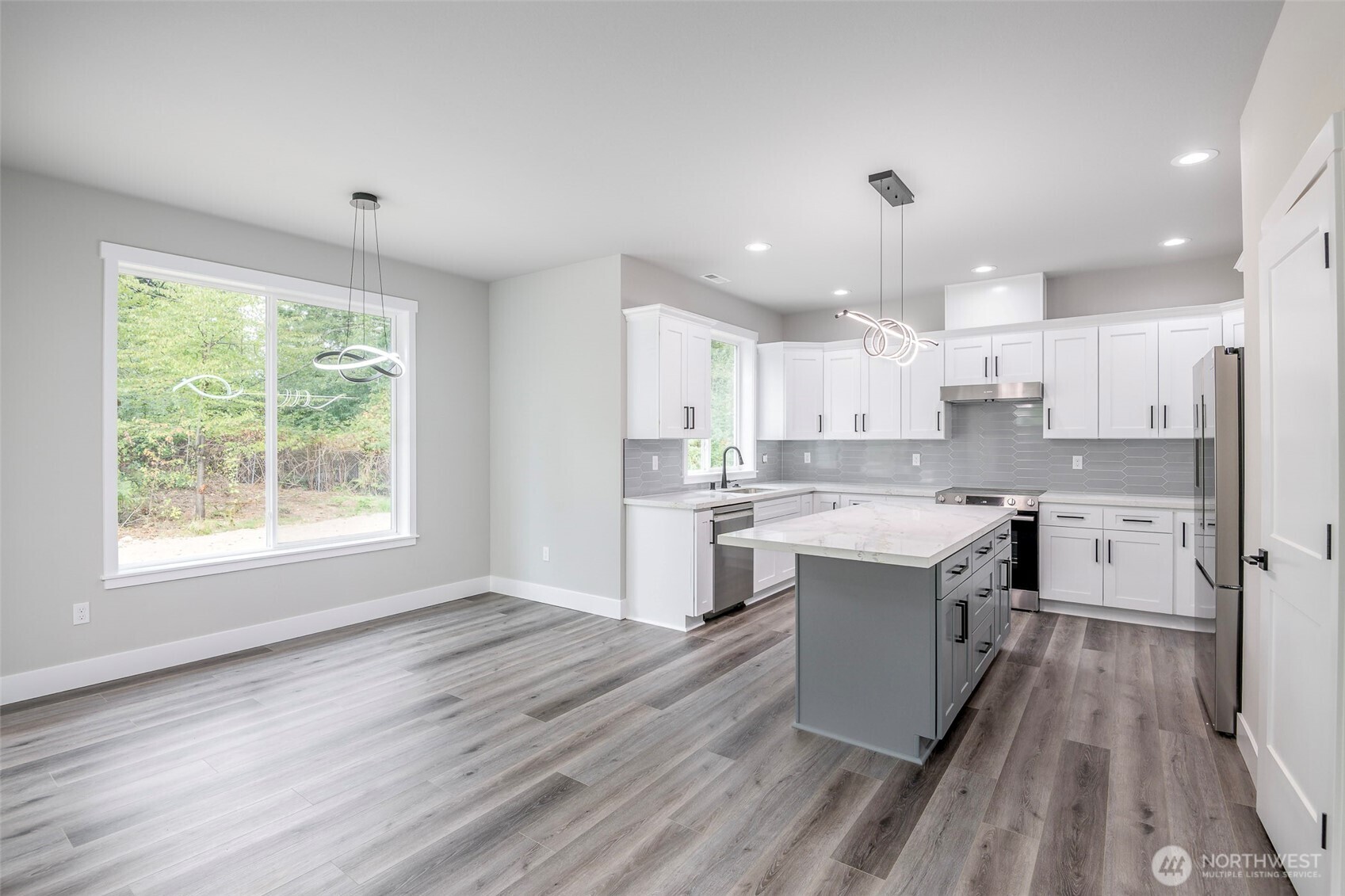 13022 51st Avenue Property Photo 9