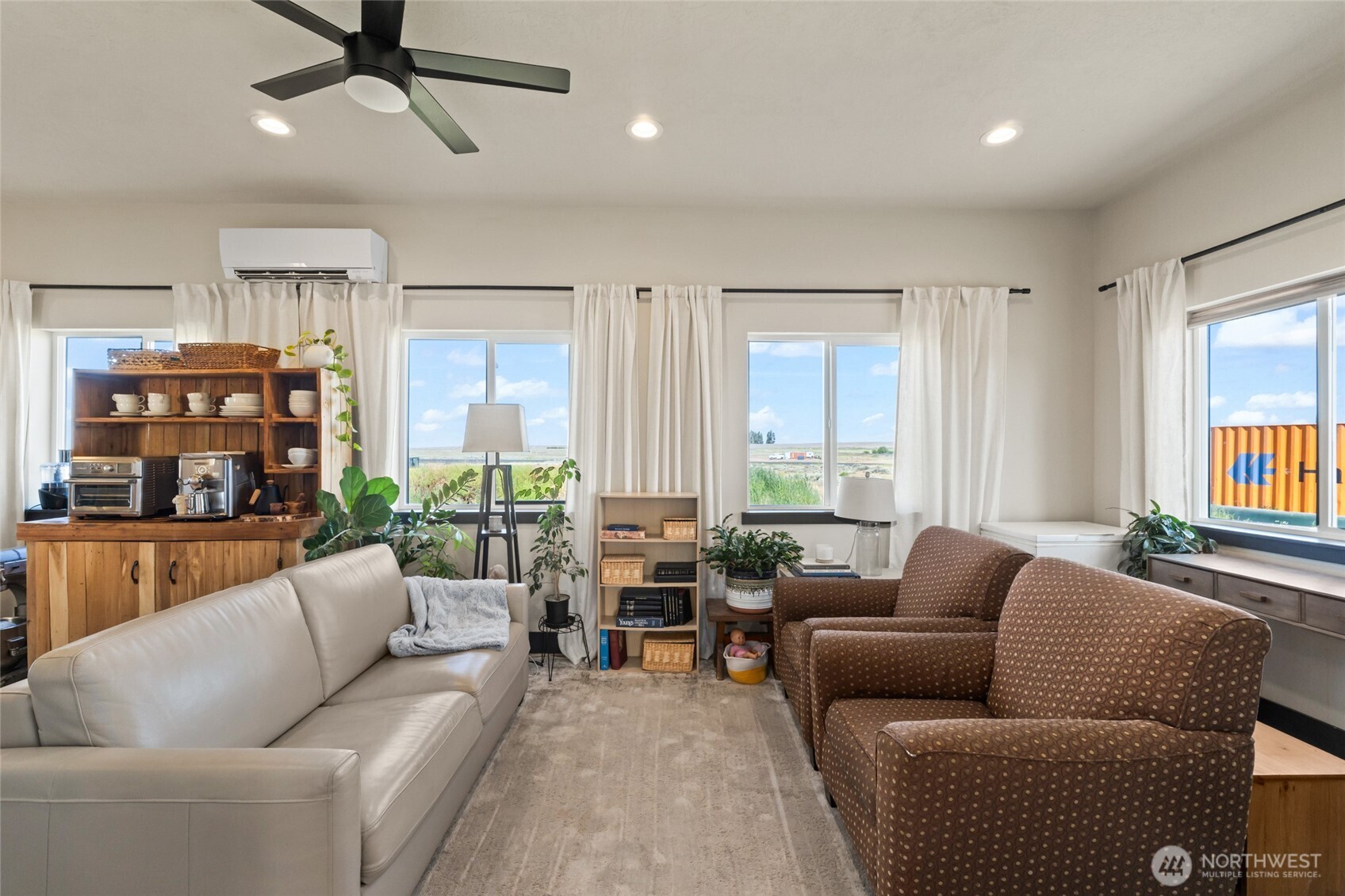 38220 Fitness Lane Property Photo 9