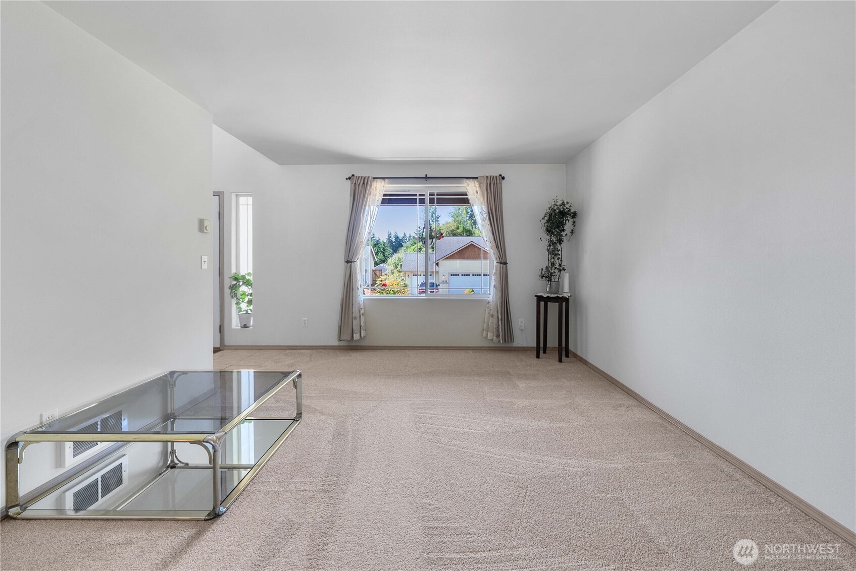 11925 Mayfair Avenue Property Photo 6