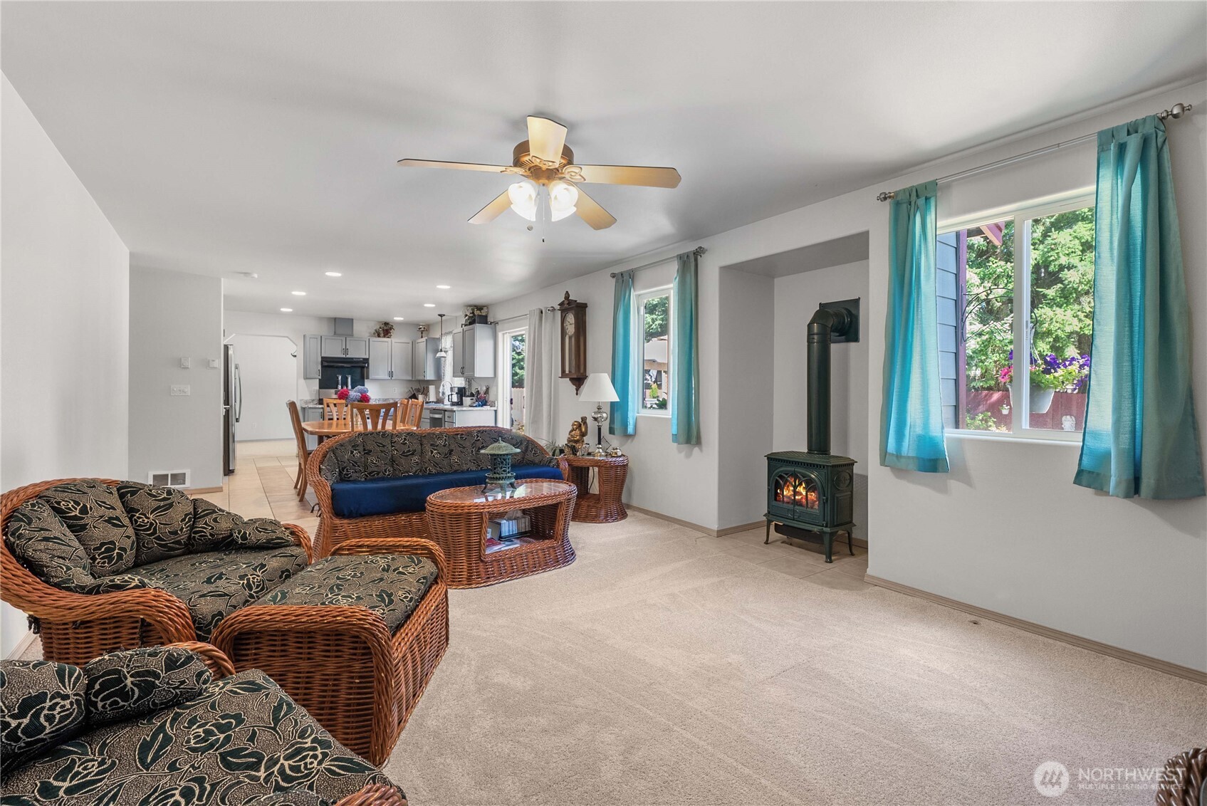 11925 Mayfair Avenue Property Photo 13